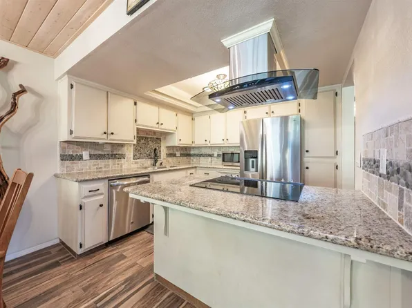 40814 Village Pass Ln, Shaver Lake, CA 93664