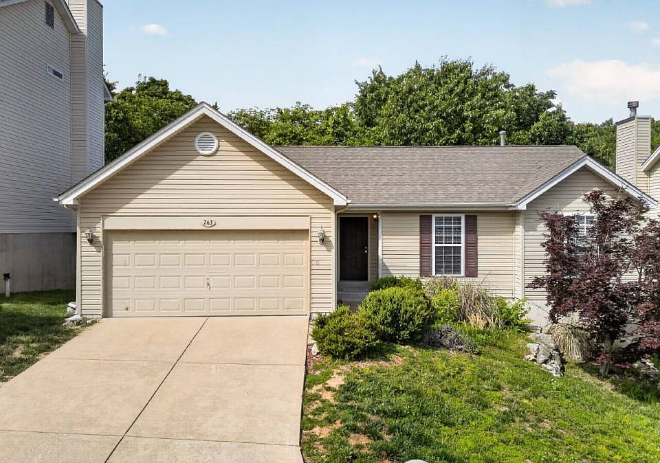1st image of 763 Shadow Pine Dr