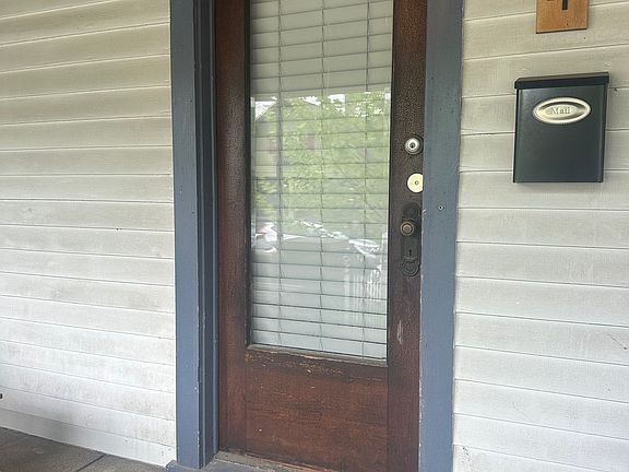 2nd image of 944 Hervey St