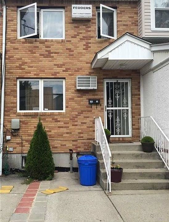 1st image of 19815 100th Ave