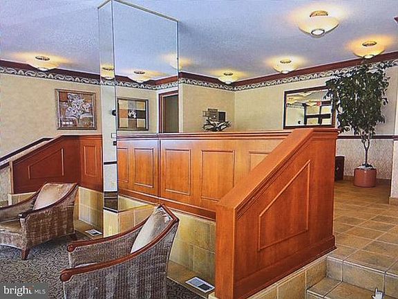 5th image of 118 Monroe St #60
