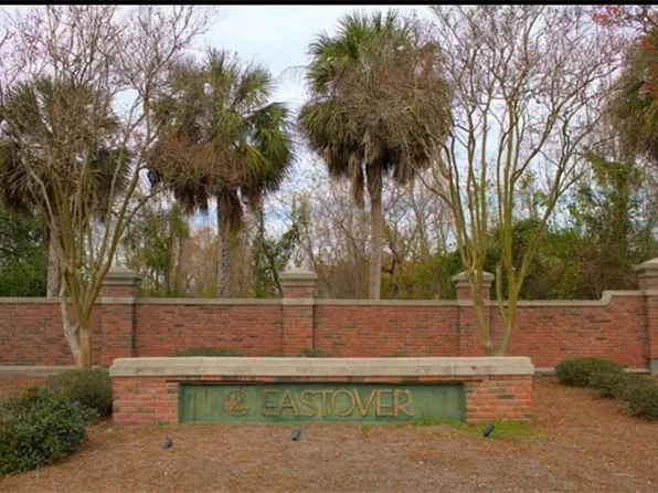 6120 E Muirfield Cir, New Orleans, LA 70128