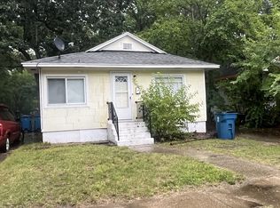 3024 Waalkes St, Muskegon Heights, MI 49444