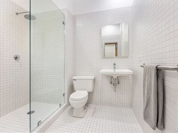 448 West 37th Street 5F image 5 of 5