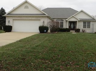 10136 Saddle Bridge Dr, Whitehouse, OH 43571