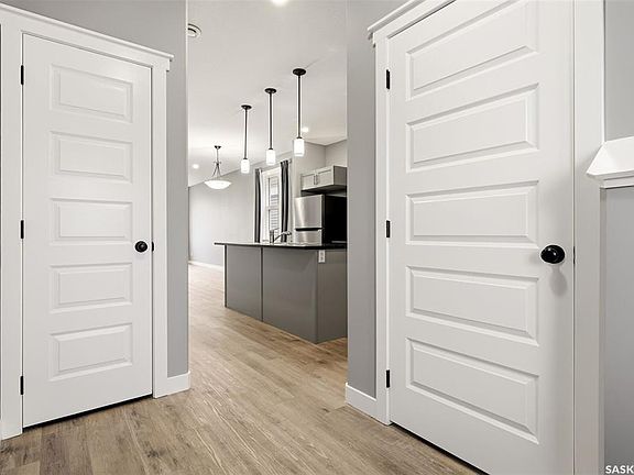 4th image of UNIT 5-3960 7th AVENUE E