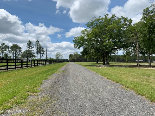 7544 LUCKY SEVEN RANCH Road, Macclenny, FL 32063