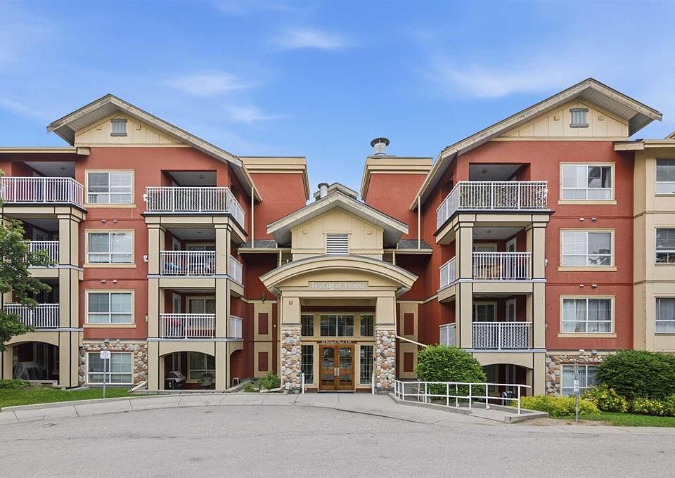 1st image of 22 NE Richard Pl SW #341