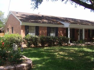 207 Kissling Ave, Robstown, TX 78380