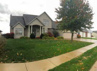 1408 Meadow Rue Dr, Springfield, IL 62712