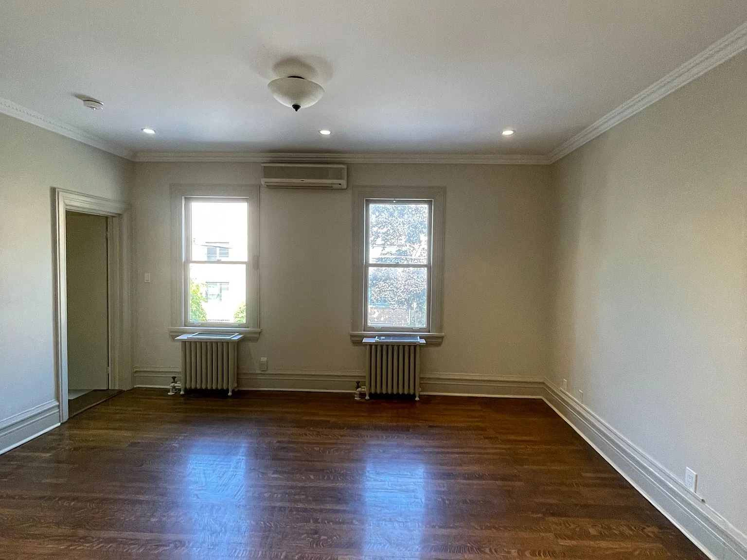 2 bed, $3,250 — Photo 4