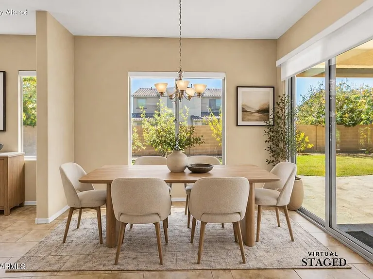 2827 E Muirfield St — Photo 19