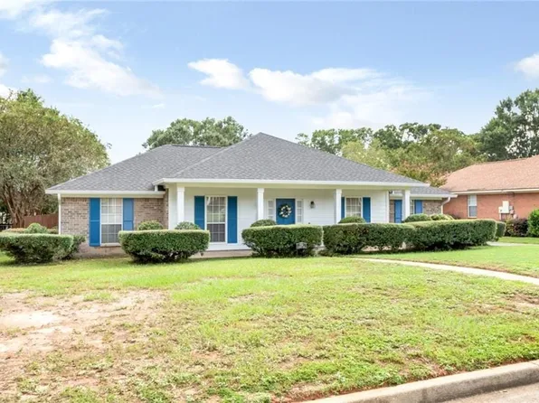 7311 Vickers Ln, Mobile, AL 36695
