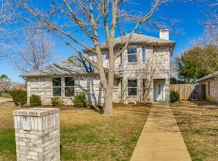 2811 Ravens Ct, Arlington, TX 76001
