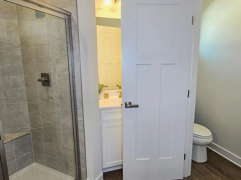 5426 Greenpoint Ln — Photo 43