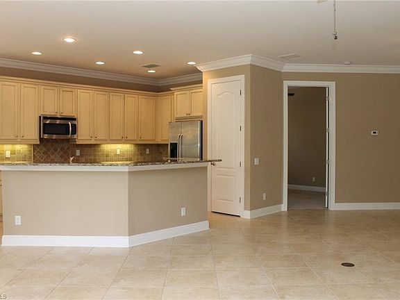 4th image of 28474 Altessa Way APT 102