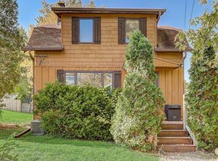 122 Caldwell St, Waukesha, WI 53188