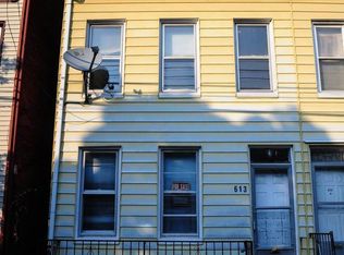 613 S Queen St, York, PA 17403