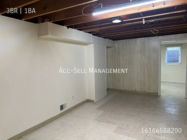 5798 Christie Ave SE — Photo 13