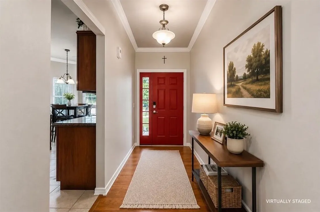 4 bed, 2.5 bath, 2800 sqft, $2,500 — Photo 3
