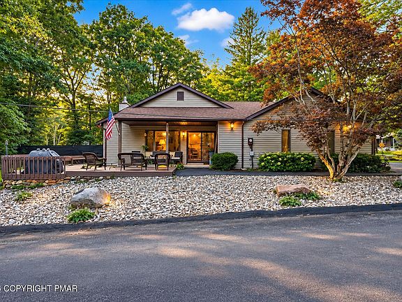 4th image of 129 Poplar Ln