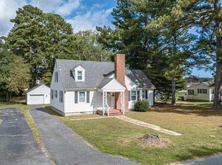 24403 Cooke St, Parksley, VA 23421