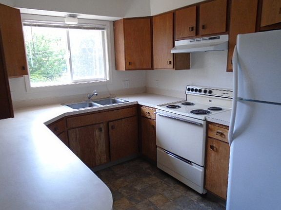 3rd image of 423 Indian Hills Dr
