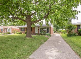 145 Saint Eugene Ln, Florissant, MO 63033