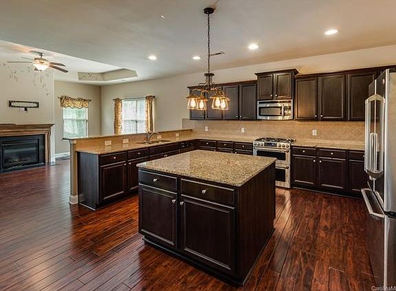 3rd image of 2564 Flintshire Ln