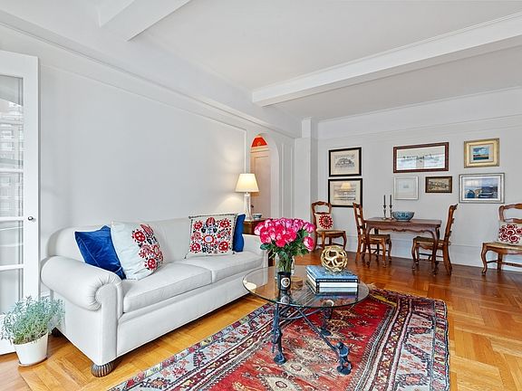 2nd image of 179 E 79th St APT 8C