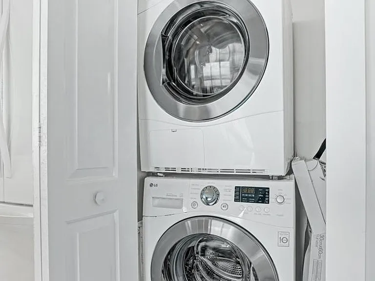 Washer/Dryer
