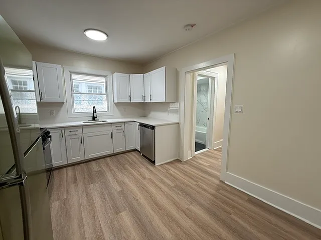 84 Magnolia St #1R — Photo 6