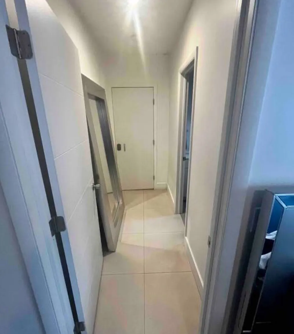 Studio, 540 sqft, $1,300 — Photo 2
