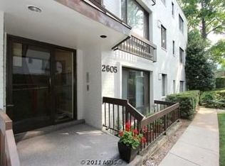 2605 39th St NW APT 104, Washington, DC 20007