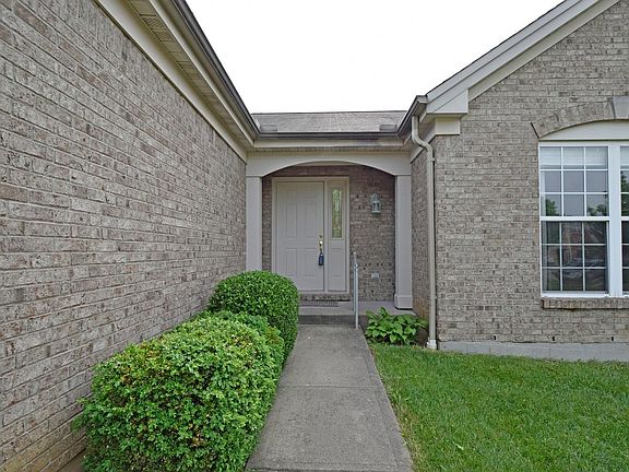 2nd image of 4133 Wenbrook Dr
