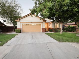 11402 Alton Manor Dr, Bakersfield, CA 93312