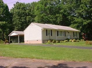 217 Ray St, Eden, NC 27288