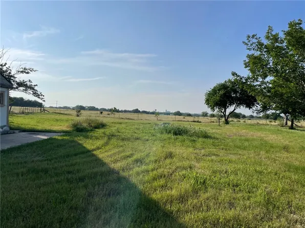 202 Hoffmeyer Ln, Waco, TX 76706