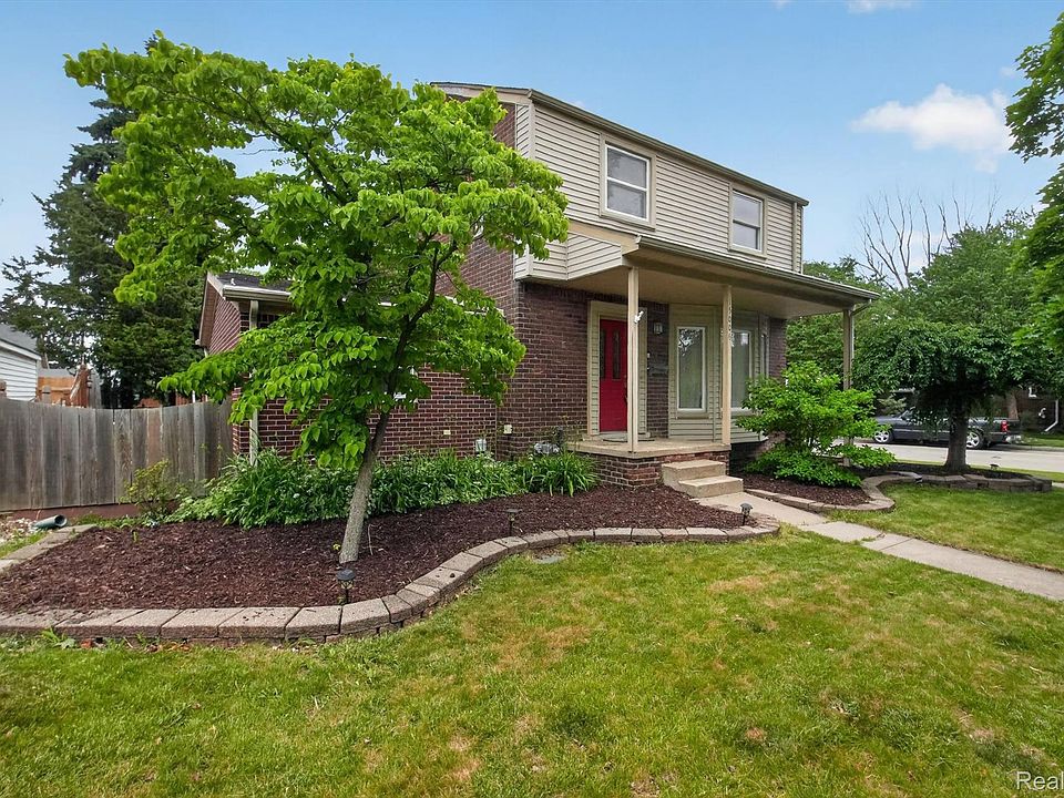 1st image of 15006 Philomene Blvd
