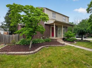 15006 Philomene Blvd, Allen Park, MI 48101