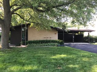 2631 Greenleaf Ave, Wilmette, IL 60091