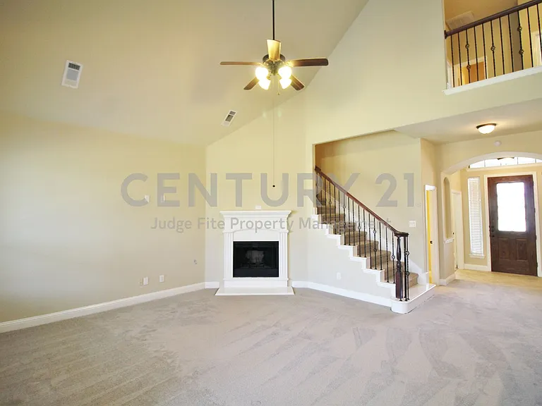 505 Clemson Ln — Photo 7