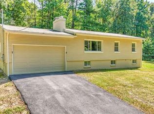 74 Rolling Ln, Harpers Ferry, WV 25425