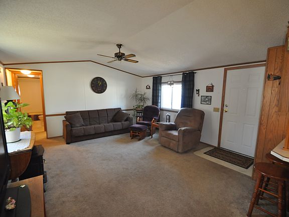 3rd image of N7669 Columbia Dr