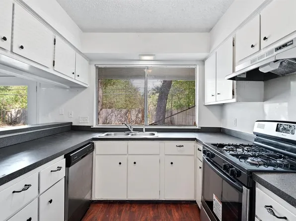 12215 Old Stage Trl, Austin, TX 78750