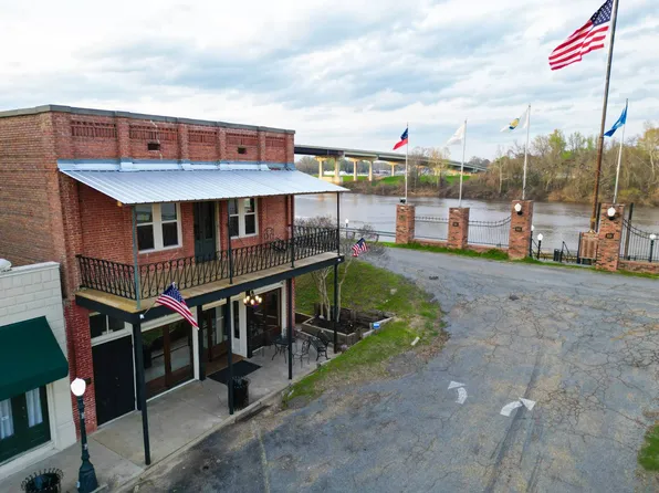 102 Main St, Columbia, LA 71418
