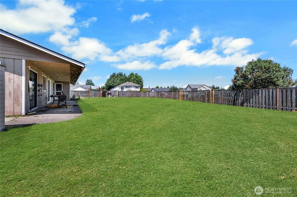 9018 Andes Court SE, Yelm, WA - View 6