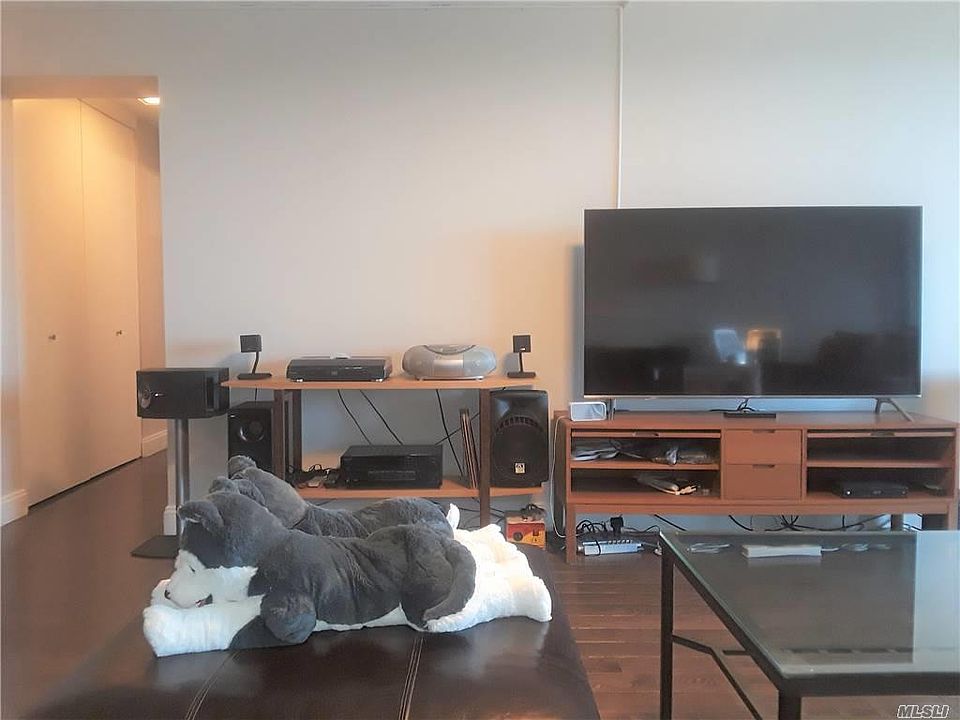1st image of 2 Bay Club Dr APT 6N