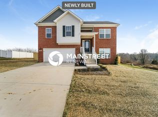 7303 Regiment Rd, Louisville, KY 40229