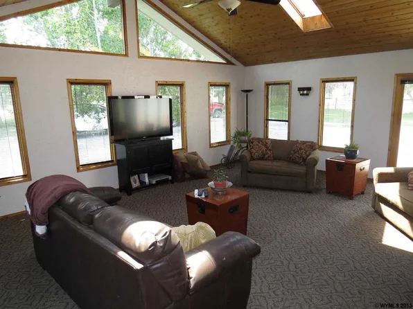 1623 N 8 W, Riverton, WY 82501